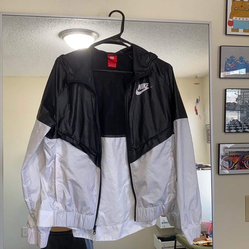 Nike windbreaker